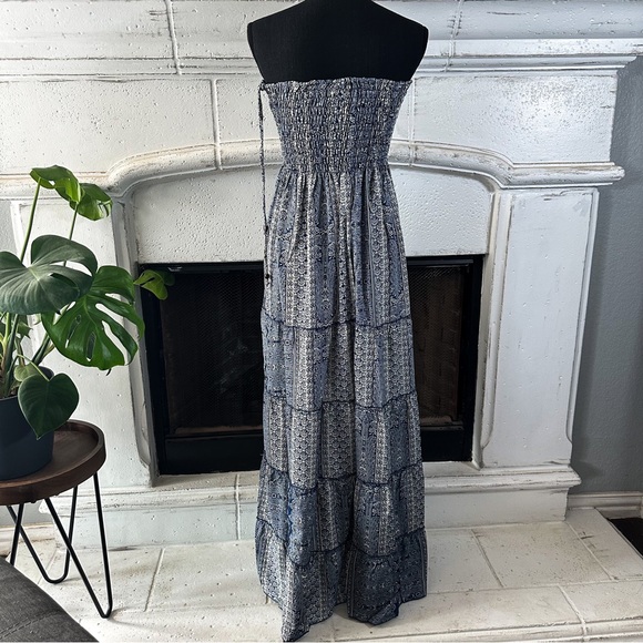 Miss Kitsch - Strapless Tiered Boho Summer Dress - Picture 6 of 7